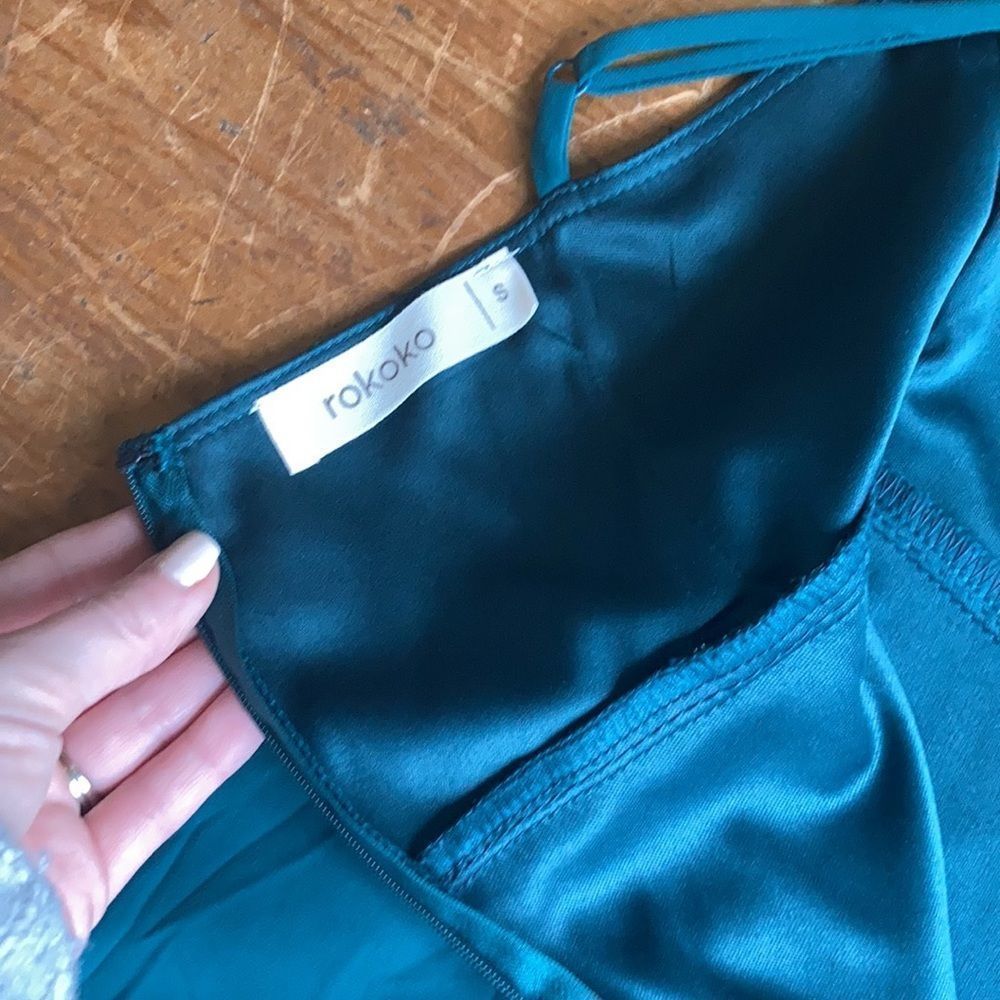 LuLus Green Dress - Picture 6 of 11